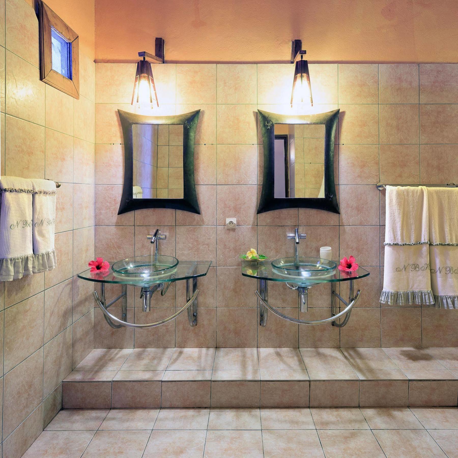 Nosy Be Hotel & Spa Ambaro Ngoại thất bức ảnh