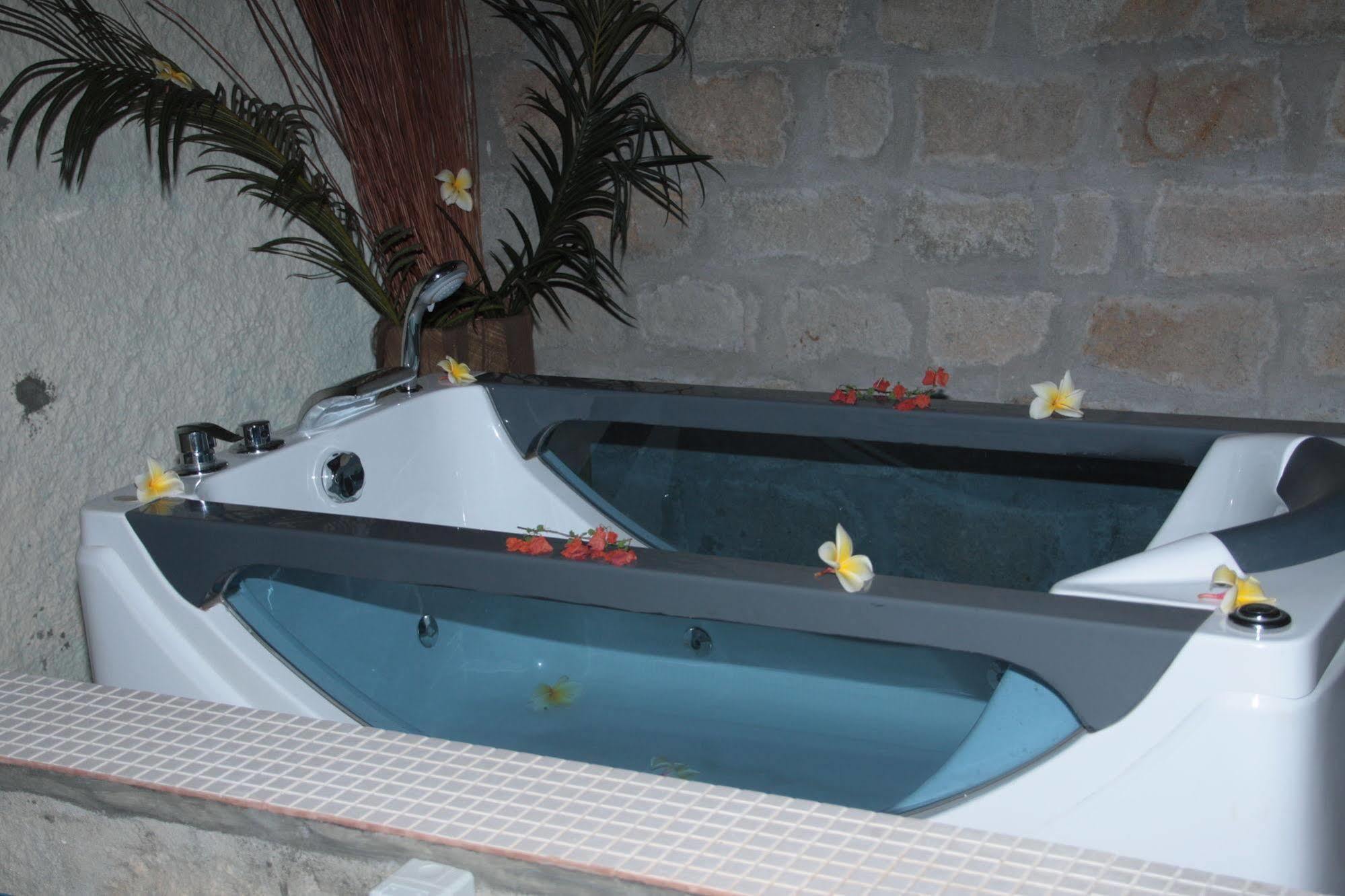 Nosy Be Hotel & Spa Ambaro Ngoại thất bức ảnh